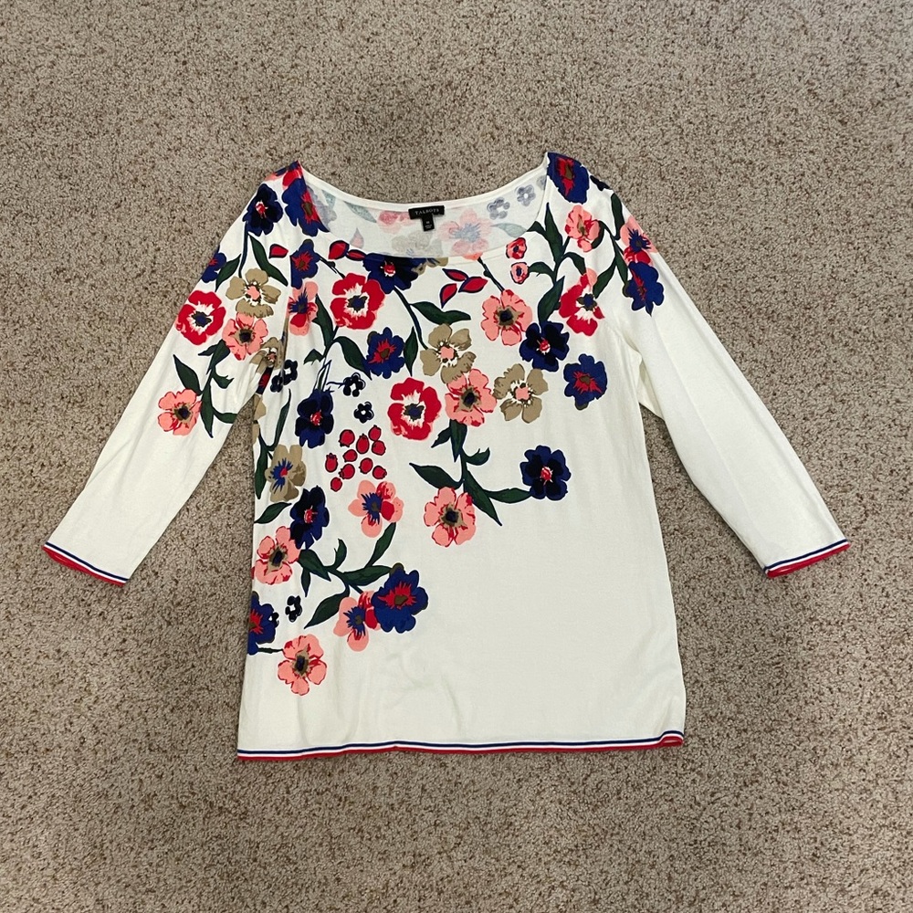 🤩 Talbots 3/4 sleeve sweater top